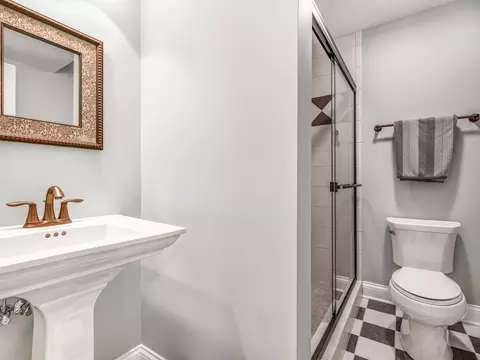 Bath - 3760 Bunker Hill Dr, Algonquin, IL 60102 photo 5 of 5
