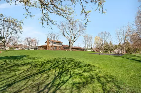 Exterior - 108 Deerpath Dr, Minooka, IL 60447 photo 6 of 9