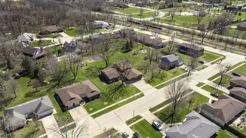 View/Area - 108 Deerpath Dr, Minooka, IL 60447 photo 5 of 7