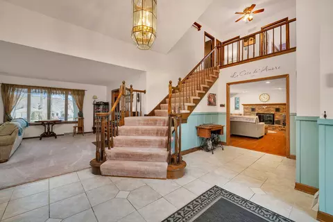 Entry Way - 108 Deerpath Dr, Minooka, IL 60447 photo 2 of 2