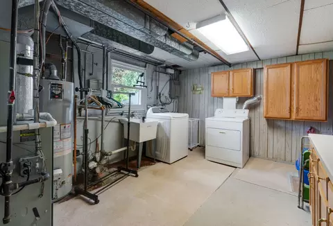 Other - 913 S Mitchell Ave, Elmhurst, IL 60126 photo 2 of 3