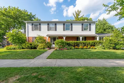 526 Isabella St, Wilmette, IL 60091