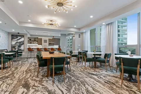 Dining - 701 S Wells St #2302, Chicago, IL 60607 photo 2 of 2