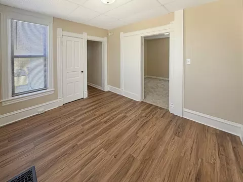 Living - 407 E Winneshiek St, Freeport, IL 61032 photo 1 of 3