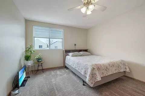 Bedroom - 900 Symphony Dr, Aurora, IL 60504 photo 3 of 5