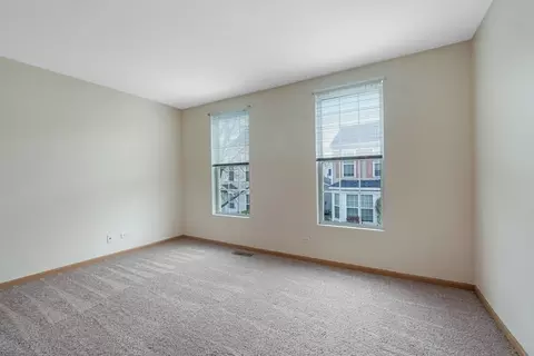 Other - 900 Symphony Dr, Aurora, IL 60504 photo 7 of 8