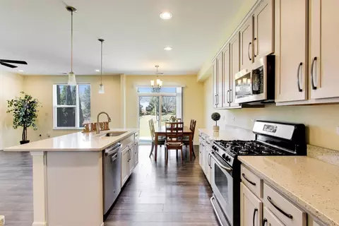 Kitchen - 4152 Calder Ln, Aurora, IL 60504 photo 2 of 3
