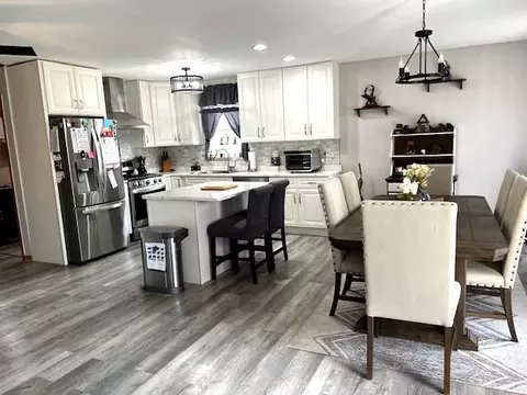 Kitchen - 2409 Chestnut Ln, Morris, IL 60450 photo 1 of 6