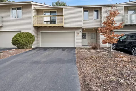 4657 High Point Dr #32, Rockford, IL 61114