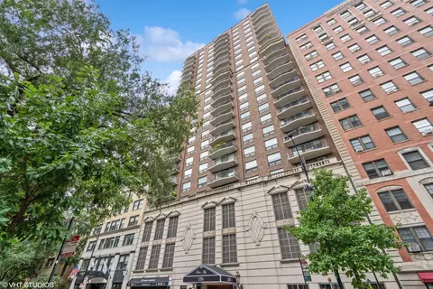 1250 N Dearborn St #11C, Chicago, IL 60610