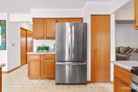 Kitchen - 24150 Golden Sunset Dr, Plainfield, IL 60585 photo 3 of 3