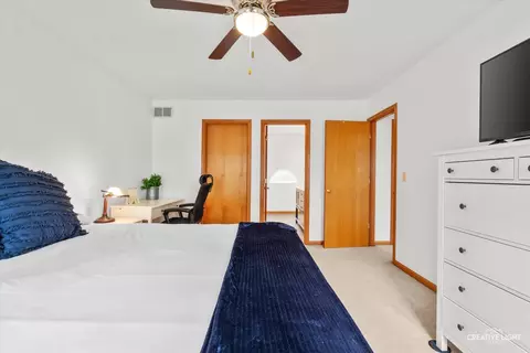 Bedroom - 24150 Golden Sunset Dr, Plainfield, IL 60585 photo 2 of 4