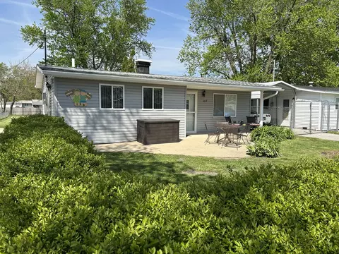 1619 116th Ave, Milan, IL 61264