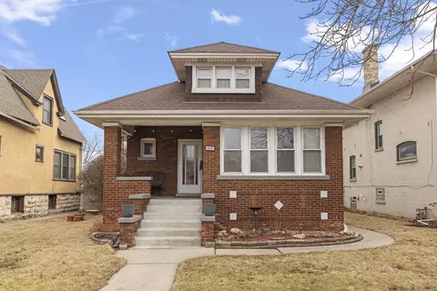 630 Thomas Ave, Forest Park, IL 60130
