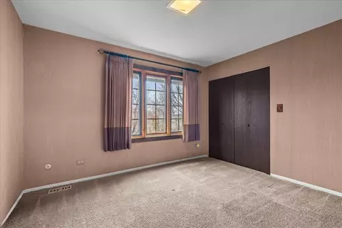Bedroom - 4319 Phyllis Dr, Northbrook, IL 60062 photo 4 of 4