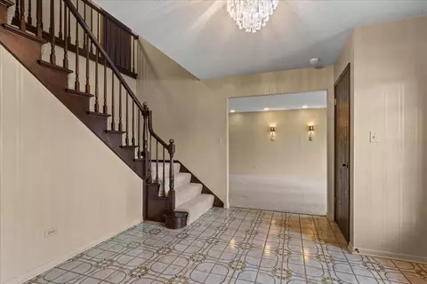 Entry Way - 4319 Phyllis Dr, Northbrook, IL 60062 photo 1 of 1
