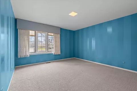Bedroom - 4319 Phyllis Dr, Northbrook, IL 60062 photo 2 of 4