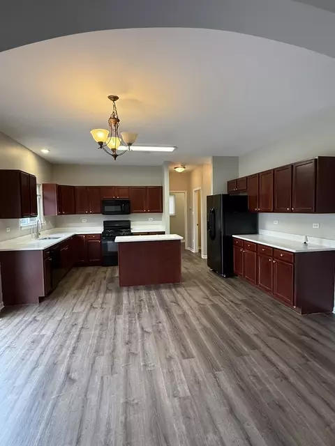 Kitchen - 1617 Stanton Ln, Plainfield, IL 60586 photo 1 of 5