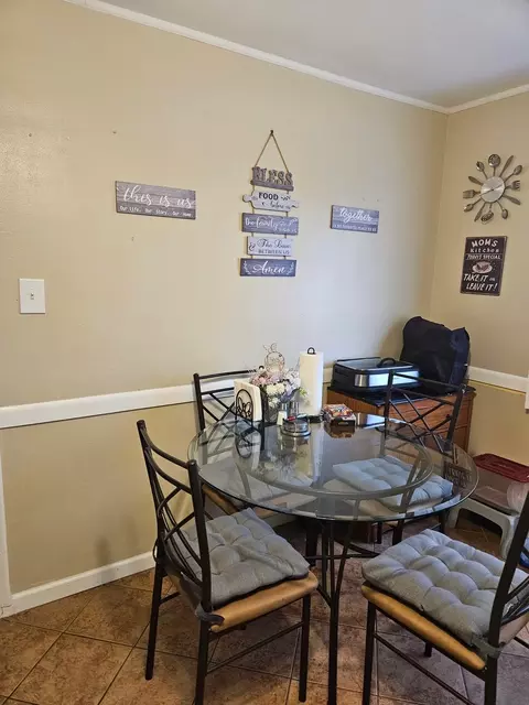 Dining - 16236 S Lathrop Ave, Markham, IL 60428 photo 1 of 1