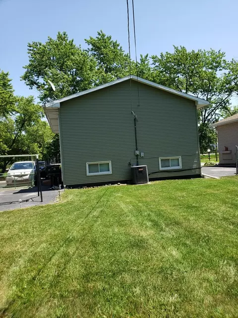 Exterior - 16236 S Lathrop Ave, Markham, IL 60428 photo 2 of 3