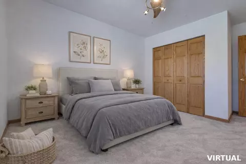 Bedroom - 456 Harmony Dr, Wheeling, IL 60090 photo 3 of 6