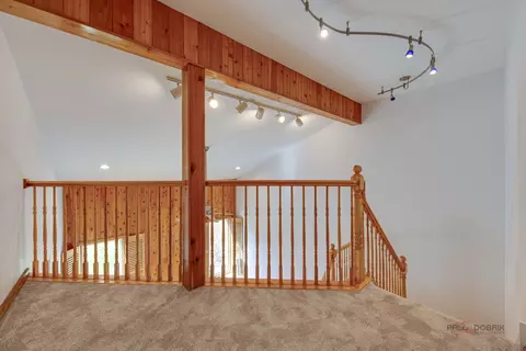 Entry Way - 456 Harmony Dr, Wheeling, IL 60090 photo 2 of 2