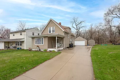 2224 41st St, Rock Island, IL 61201