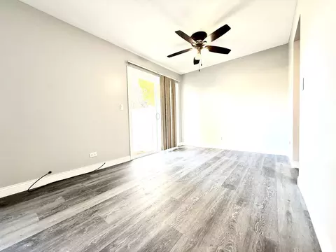 747 Cove Ct, Bartlett, IL 60103 photo 7