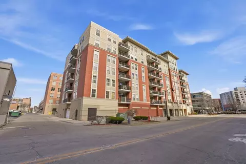 Exterior - 656 Pearson St #203, Des Plaines, IL 60016 photo 2 of 10