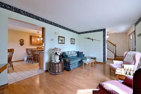 Living - 37 W208 Olwin Dr, Elgin, IL 60124 photo 3 of 5