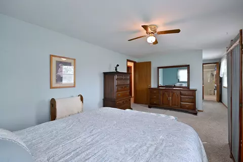 Other - 37 W208 Olwin Dr, Elgin, IL 60124 photo 3 of 8