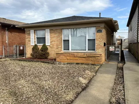 11825 S Bishop St, Chicago, IL 60643