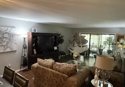 1070 S Nelson Ave #2, Kankakee, IL 60901 photo 8