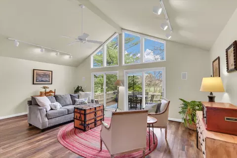 Living - 29 Fields East Dr #0, Champaign, IL 61822 photo 1 of 4