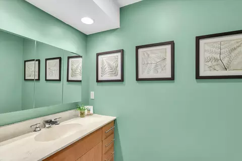 Bath - 29 Fields East Dr #0, Champaign, IL 61822 photo 1 of 5