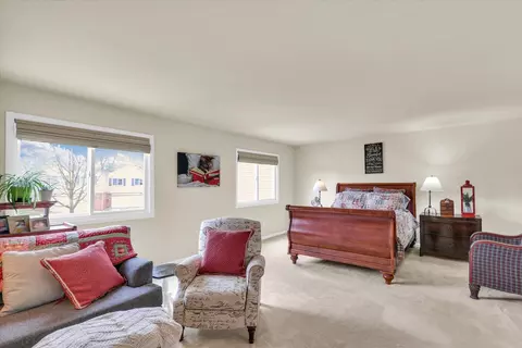 Bedroom - 29 Fields East Dr #0, Champaign, IL 61822 photo 2 of 6