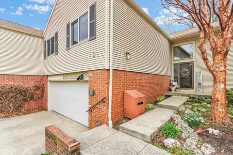 Exterior - 29 Fields East Dr #0, Champaign, IL 61822 photo 5 of 15