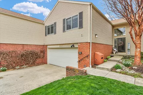 Exterior - 29 Fields East Dr #0, Champaign, IL 61822 photo 4 of 15