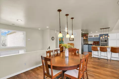 Dining - 29 Fields East Dr #0, Champaign, IL 61822 photo 2 of 3