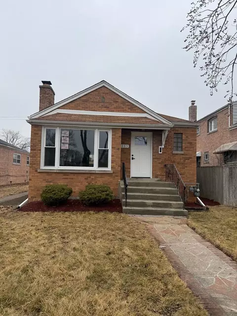 665 W 144th St, Riverdale, IL 60827