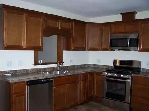 Kitchen - 1709 Rogers Ave, Mchenry, IL 60050 photo 1 of 2