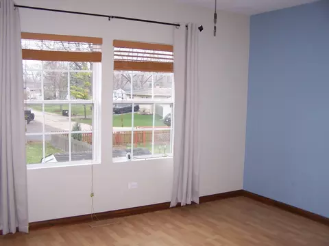 Bedroom - 1709 Rogers Ave, Mchenry, IL 60050 photo 3 of 4