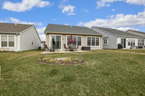 Exterior - 2497 Rolling Ridge Ln, Elgin, IL 60124 photo 3 of 6
