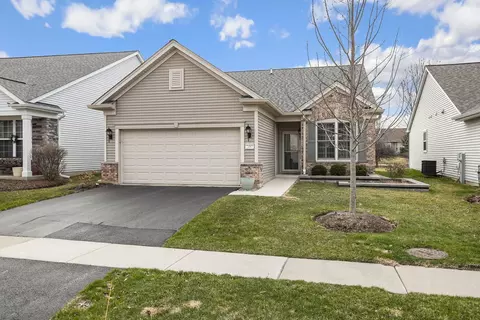 2497 Rolling Ridge Ln, Elgin, IL 60124
