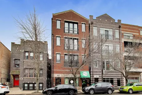 1927 W Belmont Ave #4, Chicago, IL 60657