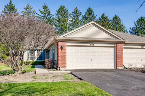 651 S Essington Dr, Round Lake, IL 60073