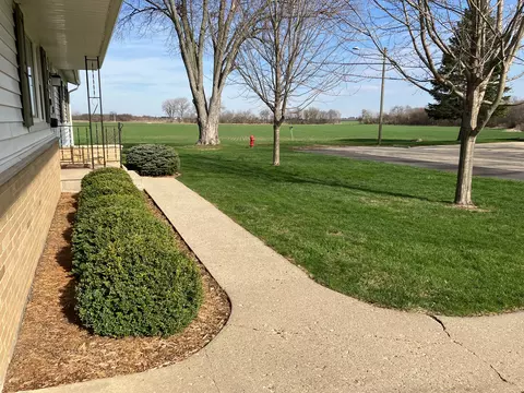 506 Maple Ave, Morrison, IL 61270 photo 40