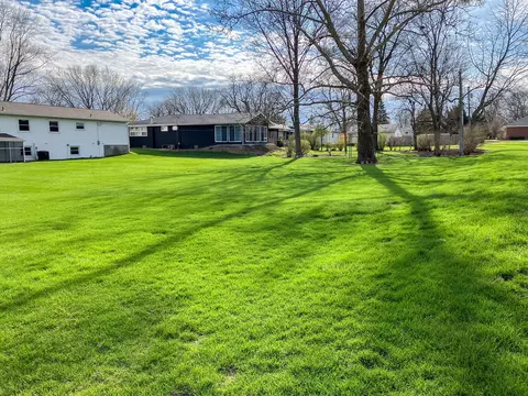 506 Maple Ave, Morrison, IL 61270 photo 46