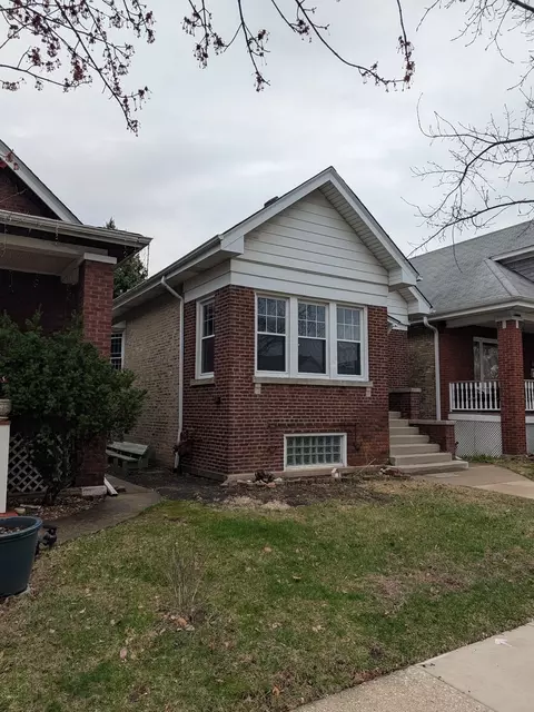 Undisclosed, Chicago, IL 60641