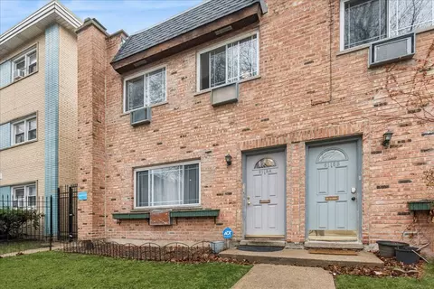 6118 N Hermitage Ave #A, Chicago, IL 60660